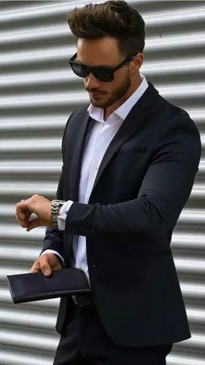 13_Accessories and Details_What to Wear to a Networking Event Men