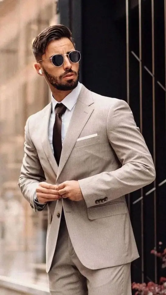 2_General Guidelines_What to Wear to a Networking Event Men